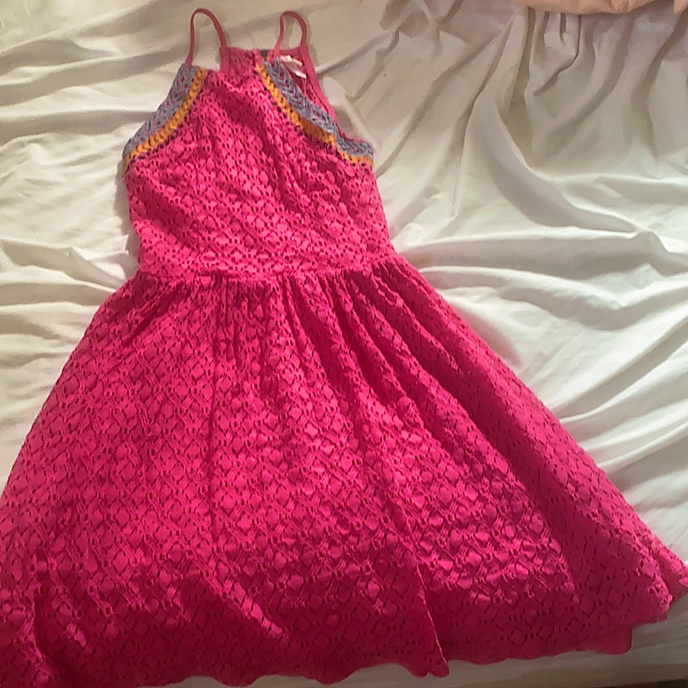 I am selling a pink dress size 10/12!